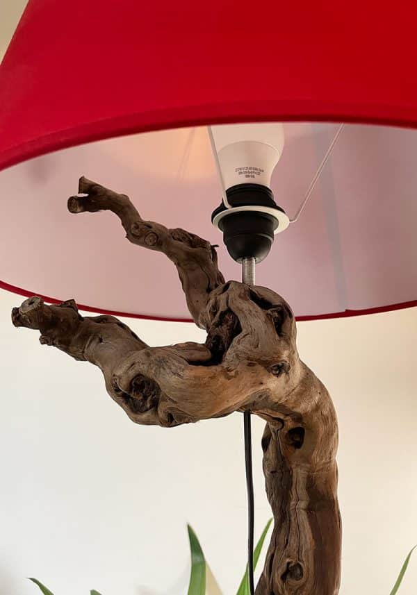 Lampe pied de vigne détail